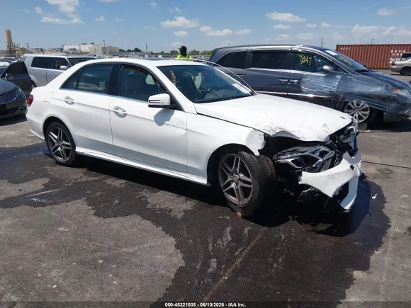 2016 Mercedes-Benz E 350 Sport, VIN WDDHF8JBXGB277047 — Front end