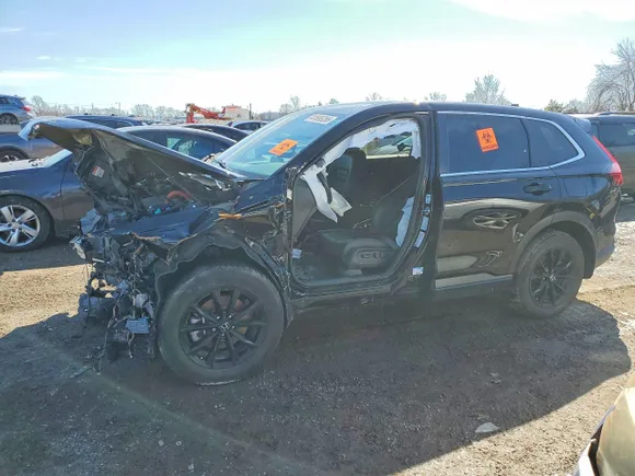2024 Honda CR-V EX-L, VIN 2HKRS6H71RH210614 — Undercarriage