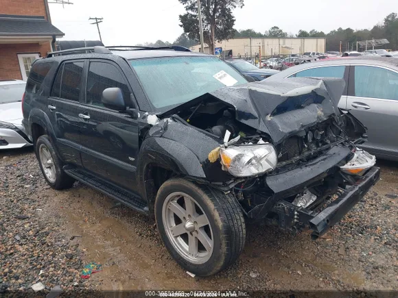 2006 Toyota 4Runner SR5, VIN JTEZU14R968060648 — Front end