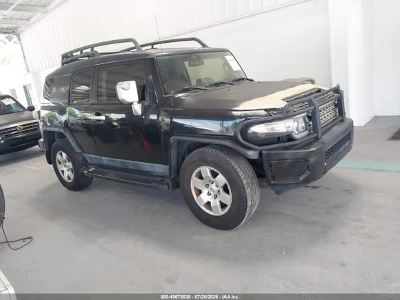 2008 Toyota FJ Cruiser, VIN JTEZU11F880019360 — Normal wear