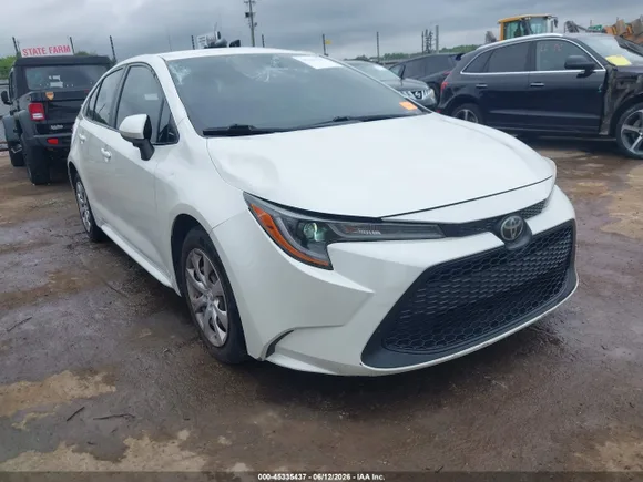 2020 Toyota Corolla LE, VIN JTDEPRAEXLJ012834 — Rear end
