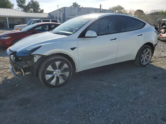 2023 Tesla Model Y Long Range, VIN 7SAYGDEE0PF884384 — Stripped