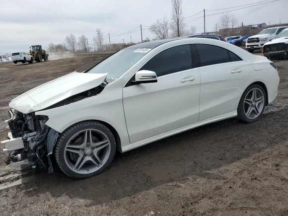 2015 Mercedes-Benz CLA 250, VIN WDDSJ4GB0FN216033 — Front end