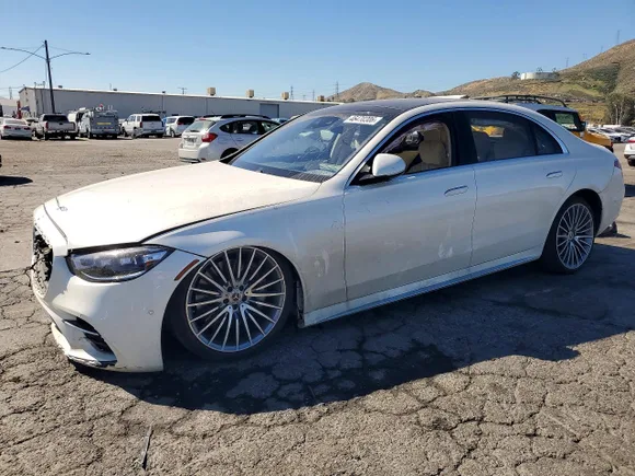 2023 Mercedes-Benz S 580, VIN W1K6G7GB0PA229553 — Front end