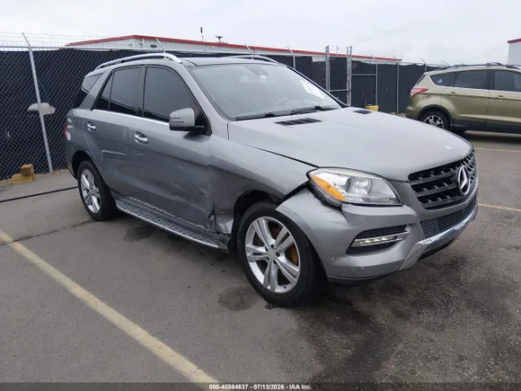 2014 Mercedes-Benz M 350, VIN 4JGDA5JB0EA390168 — Side