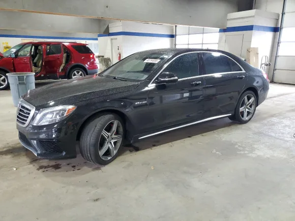 2015 Mercedes-Benz S 63 AMG, VIN WDDUG7JBXFA139826 — Auction photo