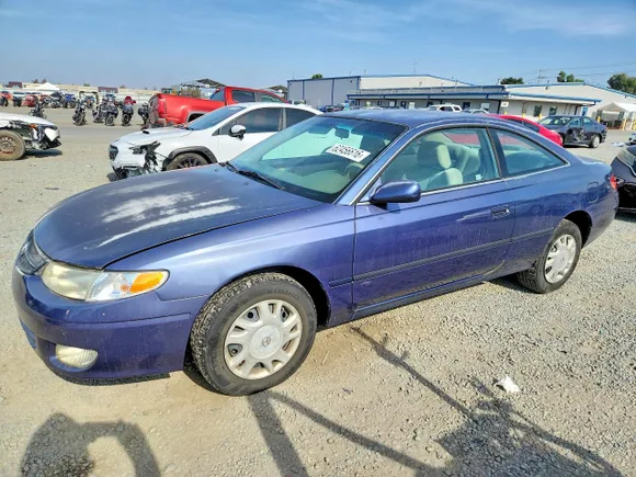 2000 Toyota Solara SE, VIN 2T1CG22P3YC276740 — Rear end