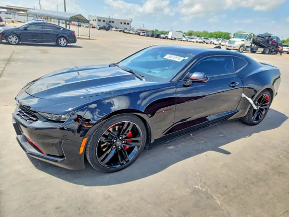 2021 Chevrolet Camaro 2LT, VIN 1G1FD1RS3M0125274 — Side