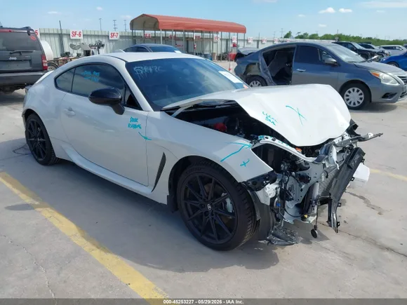 2025 Toyota 86 Premium, VIN JF1ZNBE14S9760989 — Front end