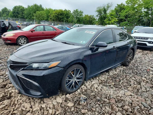 2022 Toyota Camry SE, VIN 4T1G11AK9NU062848 — Water / flood