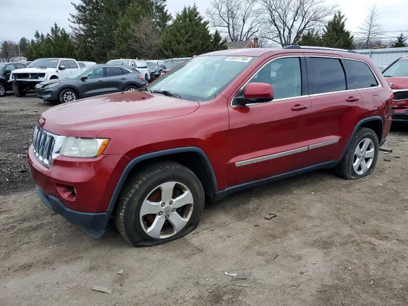 2013 Jeep Grand Cherokee Laredo, VIN 1C4RJFAG1DC600064 — Mechanical