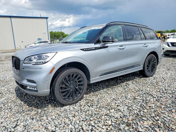 2023 Lincoln Aviator Black Label, VIN 5LM5J9XC7PGL29859 — Biohazard / chemical