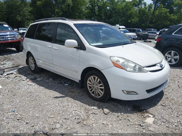 2007 Toyota Sienna XLE, VIN 5TDZK22C07S089399 — Normal wear