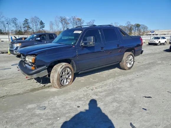 2004 Chevrolet Avalanche Z71, VIN 3GNEK12TX4G255406 — Front end