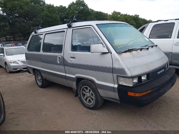 1989 Toyota Van Wagon, VIN JT4YR29V5K5071199 — Side