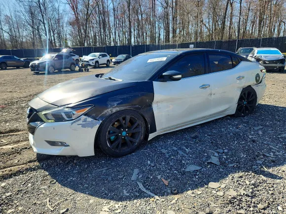 2018 Nissan Maxima SL, VIN 1N4AA6AP5JC371323 — Side