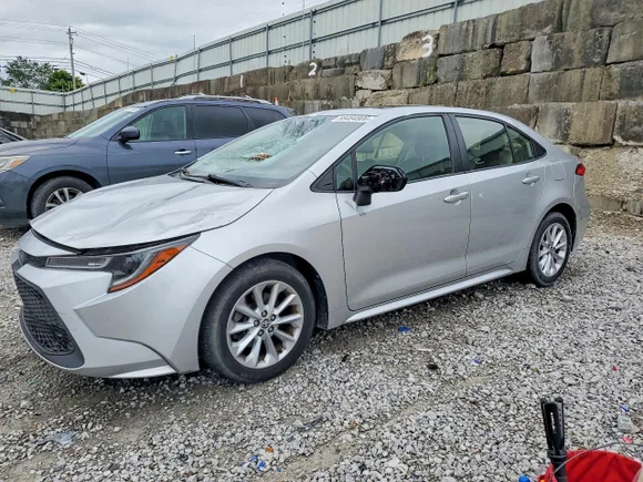 2020 Toyota Corolla LE, VIN JTDHPRAE3LJ023851 — Roof