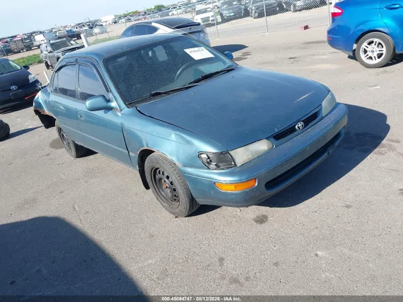 1996 Toyota Corolla DX, VIN 1NXBB02E4TZ480564 — Rear end