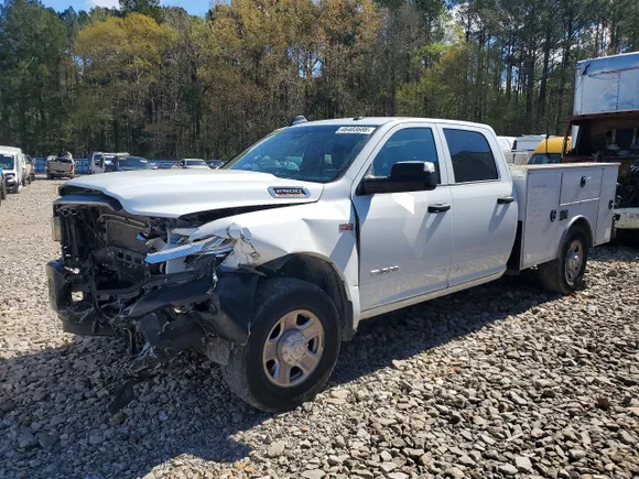 2022 Ram 2500 Tradesman, VIN 3C6UR4HJ7NG398331 — Front end