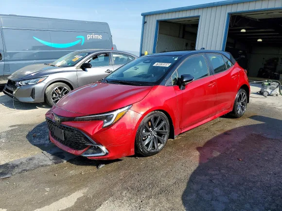 2024 Toyota Corolla XSE, VIN JTNC4MBEXR3221873 — Front end
