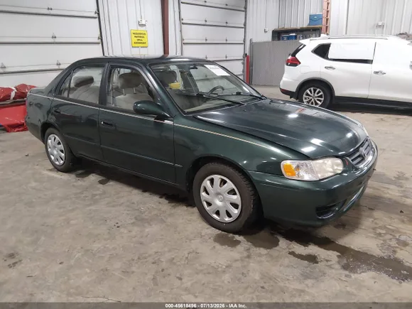 2002 Toyota Corolla CE, VIN 2T1BR12E22C560737 — Front end