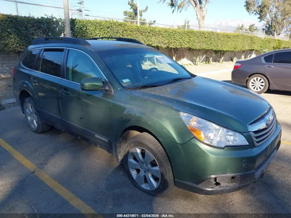 2011 Subaru Outback Premium, VIN 4S4BRCCC2B3429112 — Undercarriage