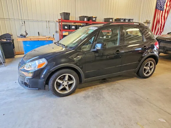 2010 Suzuki SX4, VIN JS2YA5A34A6301364 — Front end