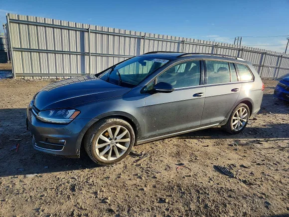 2015 Volkswagen Golf TSI S, VIN 3VWC17AU7FM508571 — Water / flood