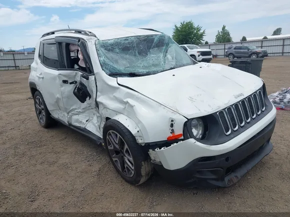 2015 Jeep Renegade Latitude, VIN ZACCJABT0FPB62077 — Rollover