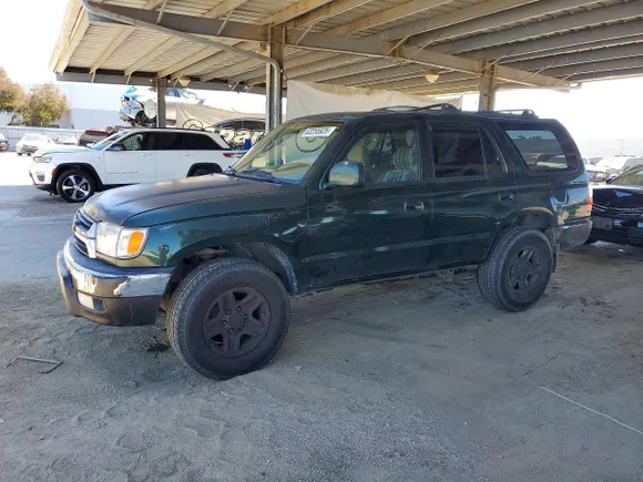 2001 Toyota 4Runner SR5, VIN JT3GN86R610186329 — Minor dents and scratches