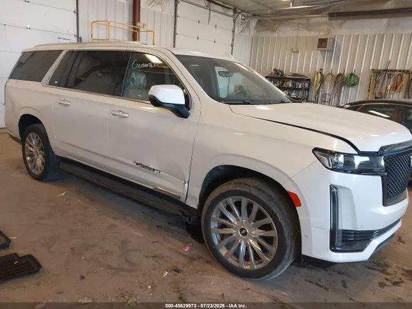 2022 Cadillac Escalade ESV Premium Luxury, VIN 1GYS4KKL0NR303101 — Side
