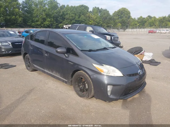2014 Toyota Prius Two, VIN JTDKN3DU4E1782605 — Normal wear