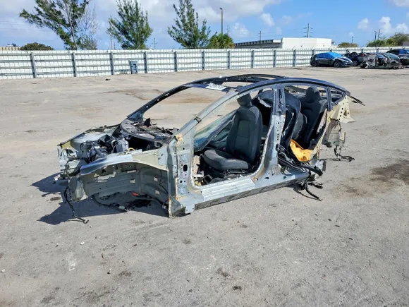 2018 Tesla Model 3 Long Range Battery, VIN 5YJ3E1EA6JF092675 — Stripped