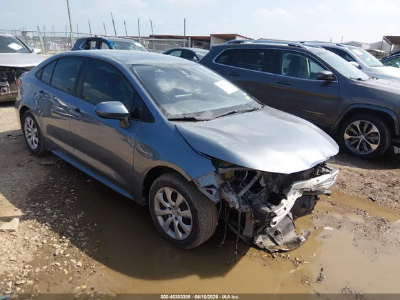 2021 Toyota Corolla LE, VIN 5YFEPMAE5MP201455 — Front end