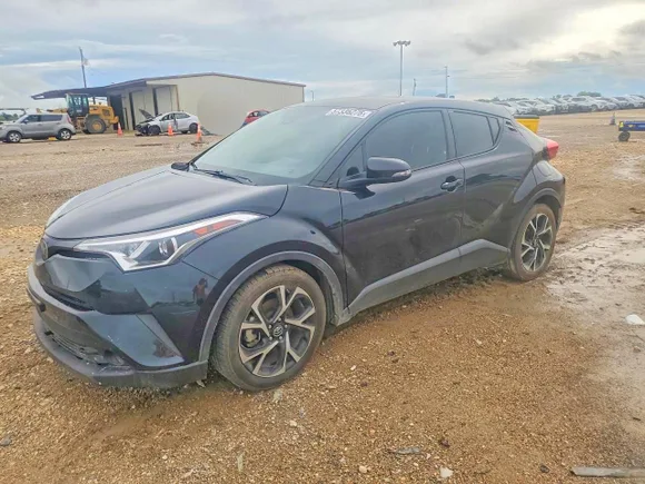 2018 Toyota C-HR XLE Premium, VIN JTNKHMBX6J1006637 — Rear end