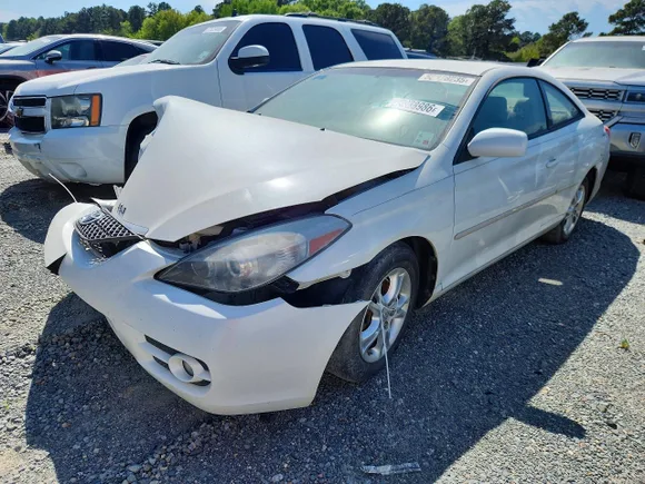 2008 Toyota Solara SE, VIN 4T1CE30P28U765241 — Front end
