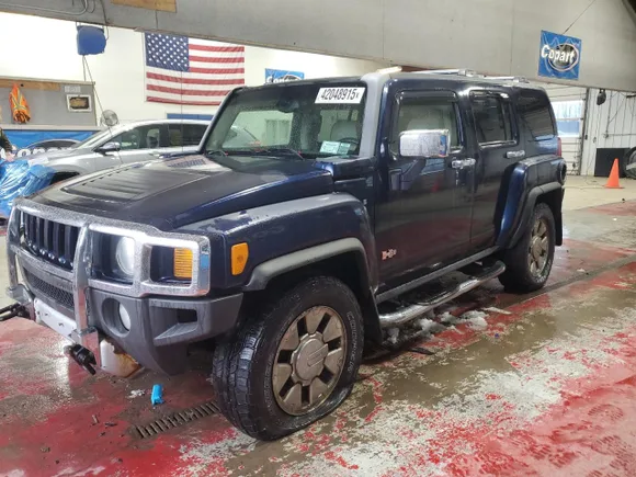 2008 Hummer H3 X, VIN 5GTEN13E788138645 — Side