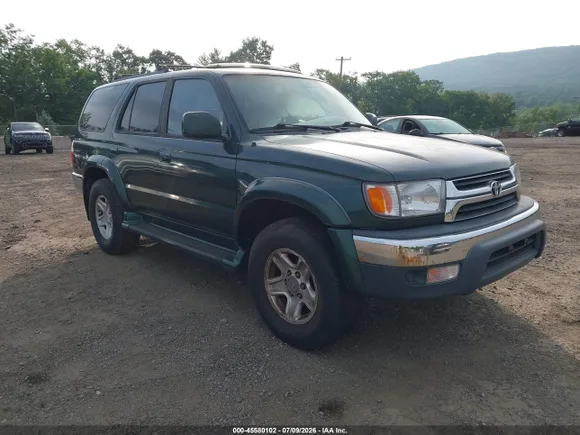 2001 Toyota 4Runner SR5, VIN JT3HN86R619045101 — Rear end