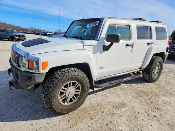 2007 Hummer H3 SUV, VIN 5GTDN13E378158837 — Undercarriage