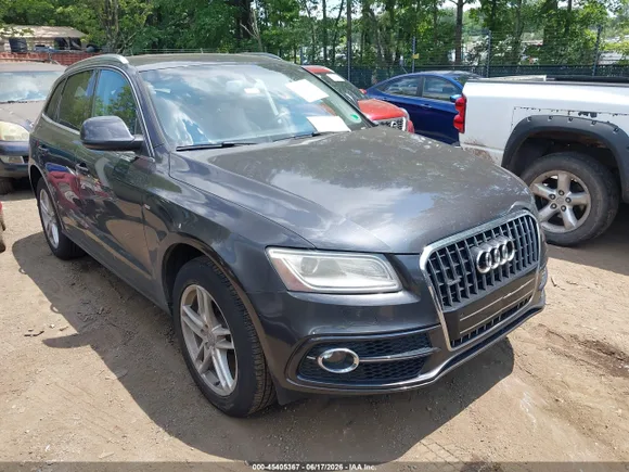 2014 Audi Q5 Prestige, VIN WA1WGAFP9EA080118 — Side