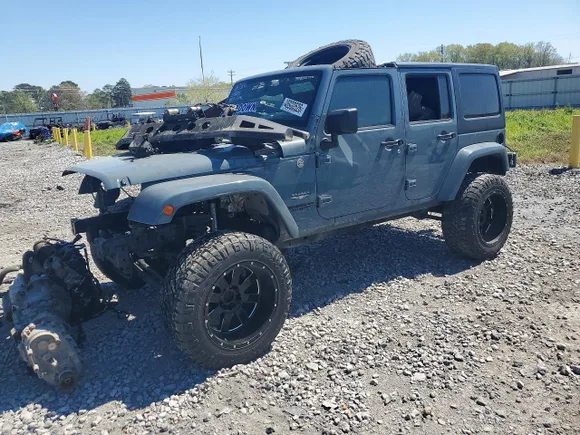 2014 Jeep Wrangler Unlimited Sahara, VIN 1C4BJWEG7EL195843 — Stripped