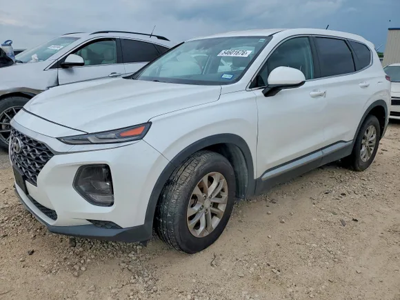 2020 Hyundai Santa Fe SE, VIN 5NMS23AD2LH178003 — Front end