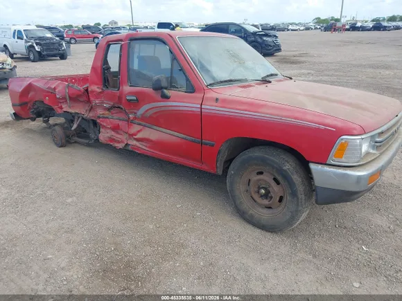 1989 Toyota Pickup DX, VIN JT4RN93P8K0009845 — Normal wear