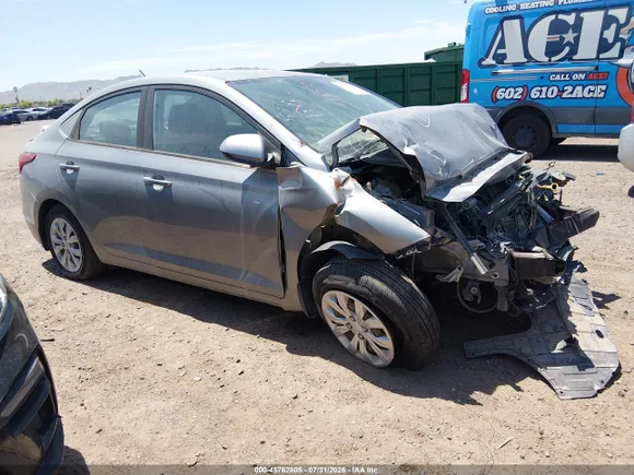 2021 Hyundai Accent SE, VIN 3KPC24A65ME139507 — Front end