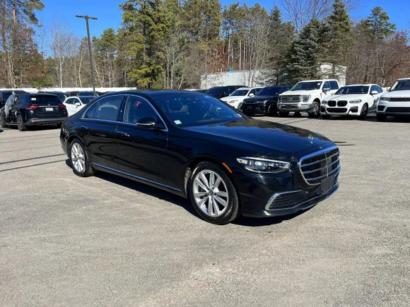 2022 Mercedes-Benz S 500, VIN W1K6G6DB5NA084666 — Minor dents and scratches