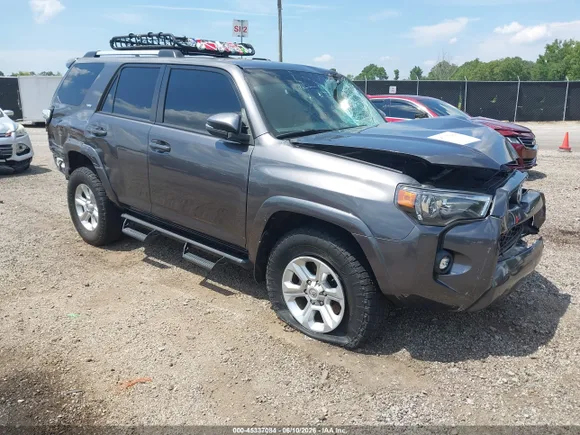 2021 Toyota 4Runner SR5 Premium, VIN JTENU5JR9M5935056 — Side