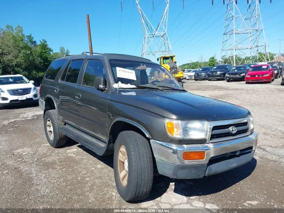 1996 Toyota 4Runner SR5, VIN JT3HN86R3T0021930 — Normal wear
