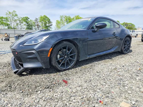 2022 Toyota 86 Premium, VIN JF1ZNBF15N8756622 — Side