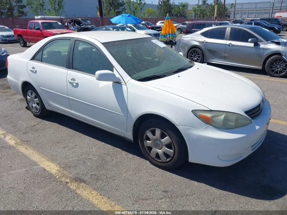 2003 Toyota Camry LE, VIN 4T1BE32K43U158473 — Normal wear