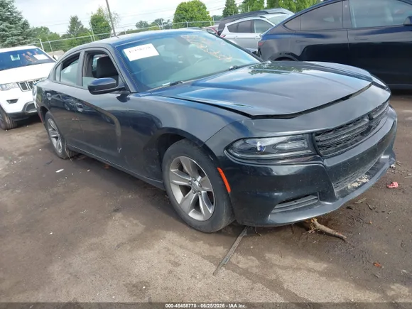 2017 Dodge Charger SXT, VIN 2C3CDXHG5HH569269 — Theft recovery
